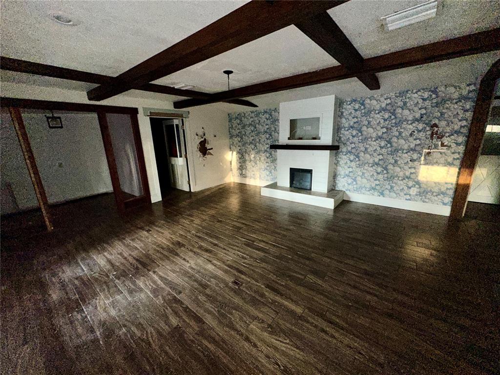 3521 Sumner Road Dover, FL 33527 - Photo 9 of 20 Gallery Image 9