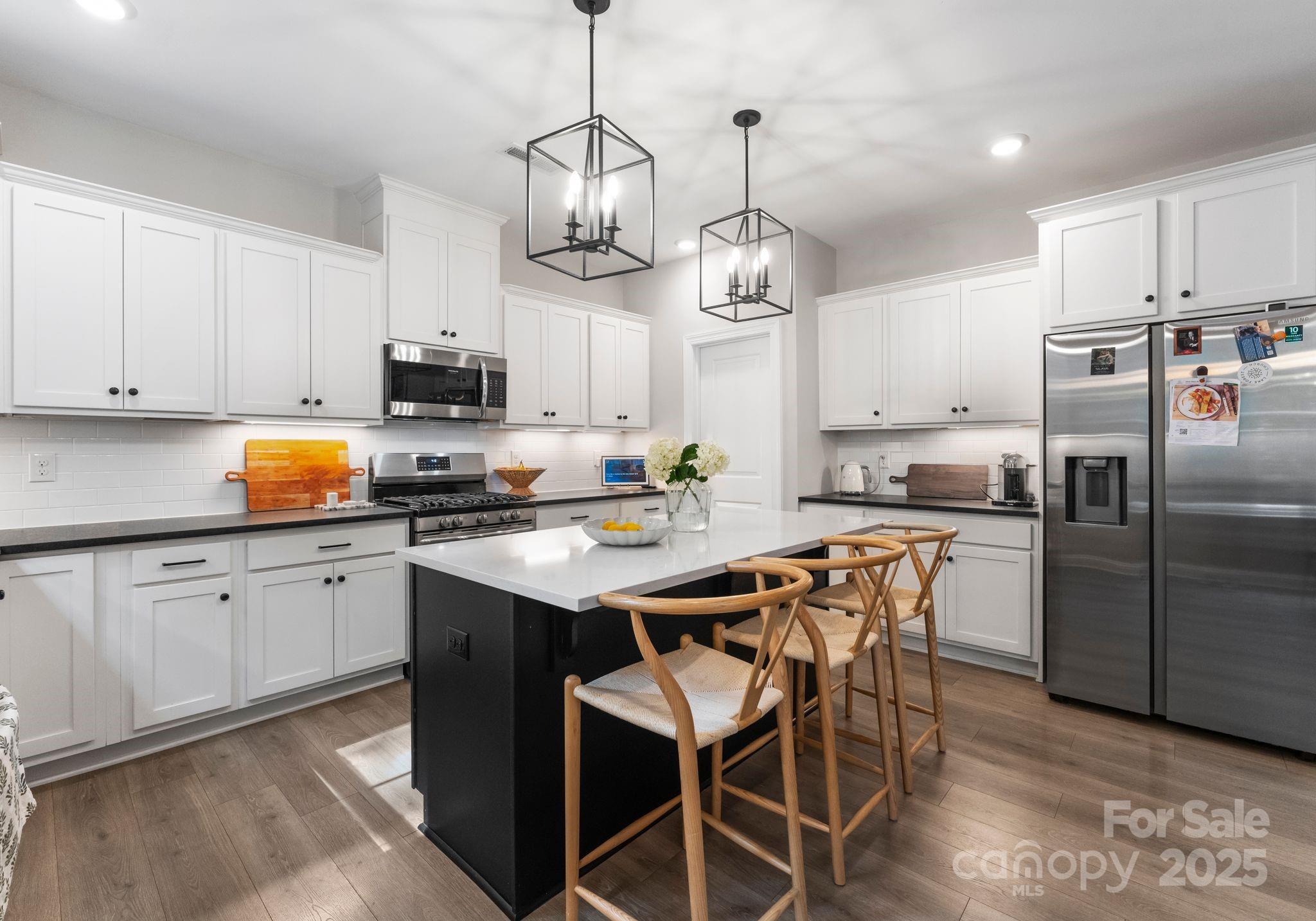 11228 Wooded Saddle Road Charlotte, NC 28216 - Photo 13 of 48