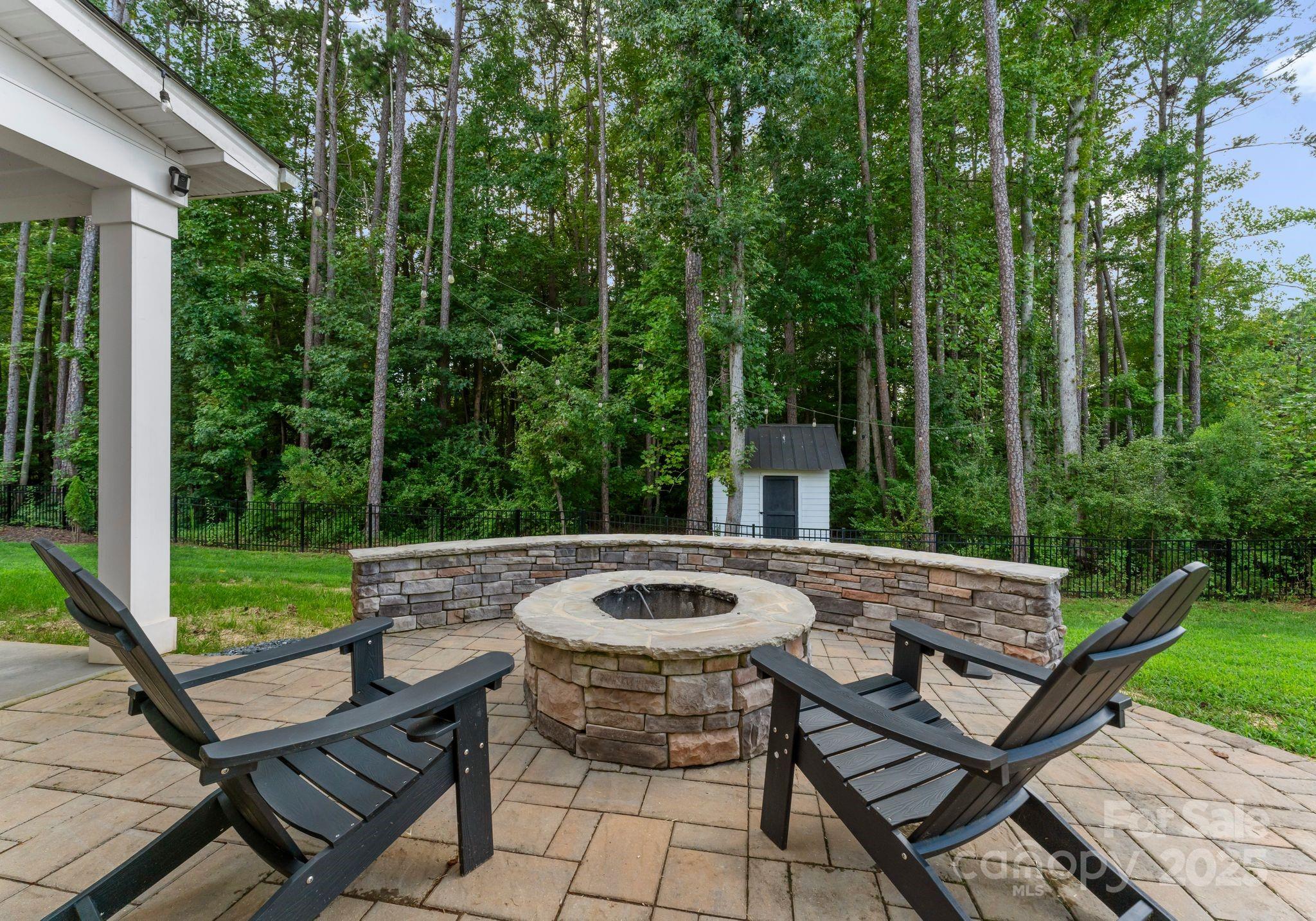 11228 Wooded Saddle Road Charlotte, NC 28216 - Photo 41 of 48