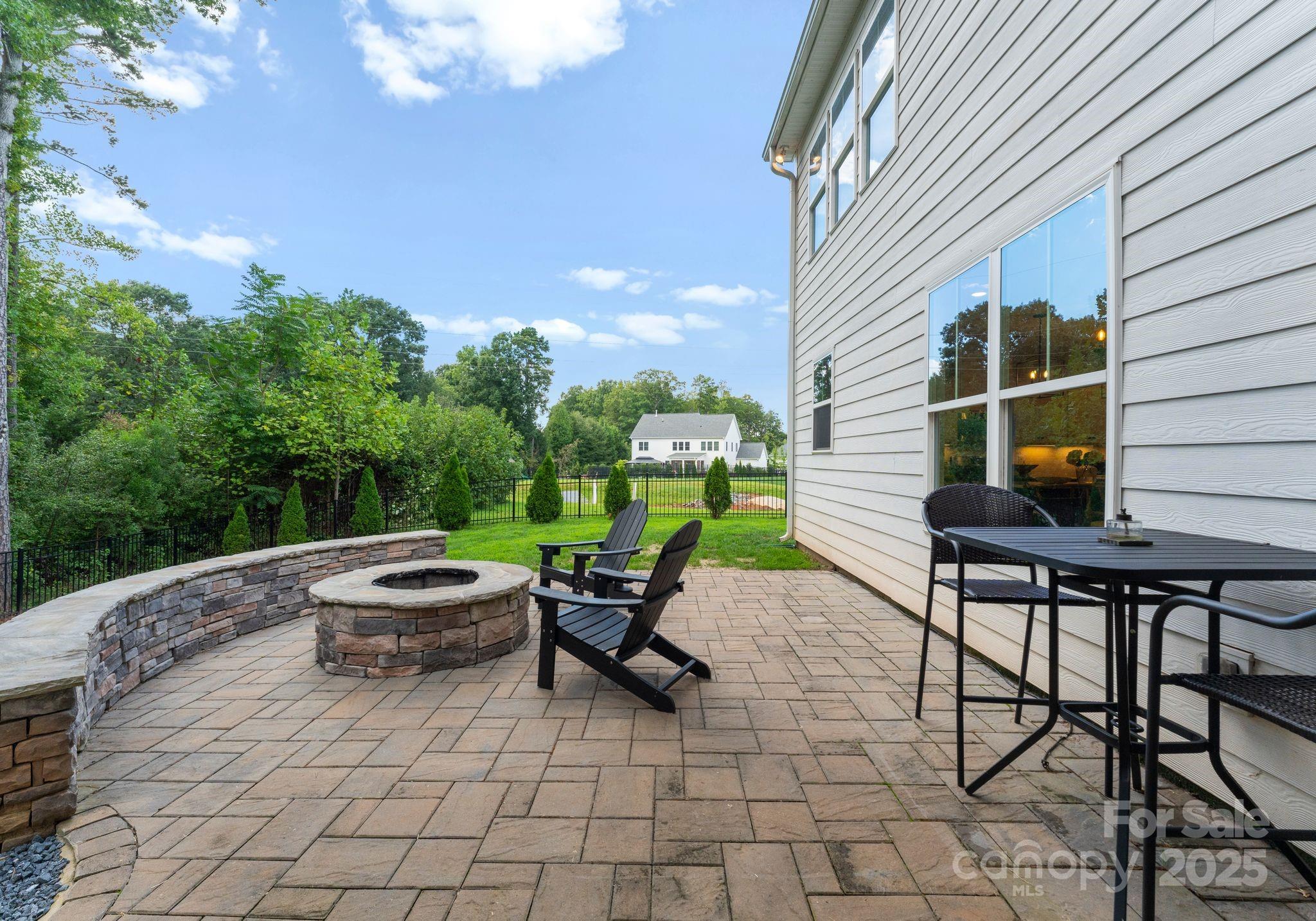 11228 Wooded Saddle Road Charlotte, NC 28216 - Photo 42 of 48