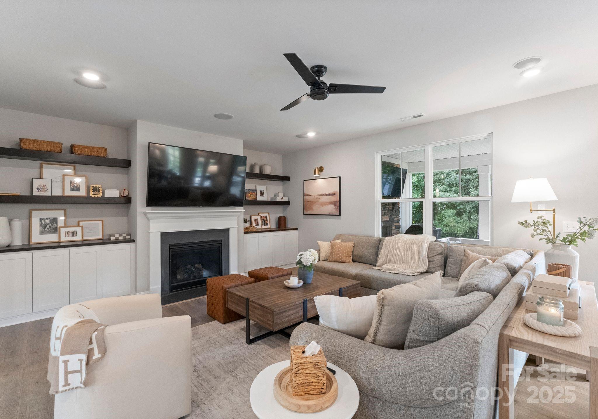 11228 Wooded Saddle Road Charlotte, NC 28216 - Photo 9 of 48