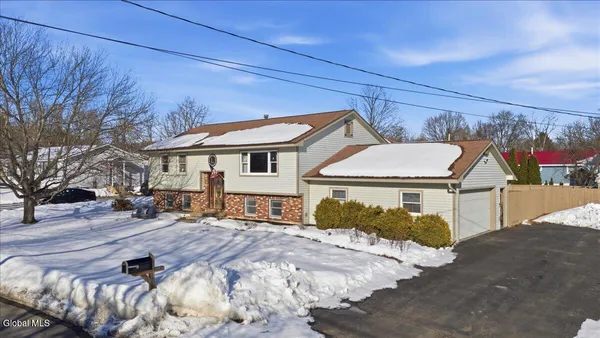 $349,900 | 69 Orchard Street, Glens Falls, NY 12801