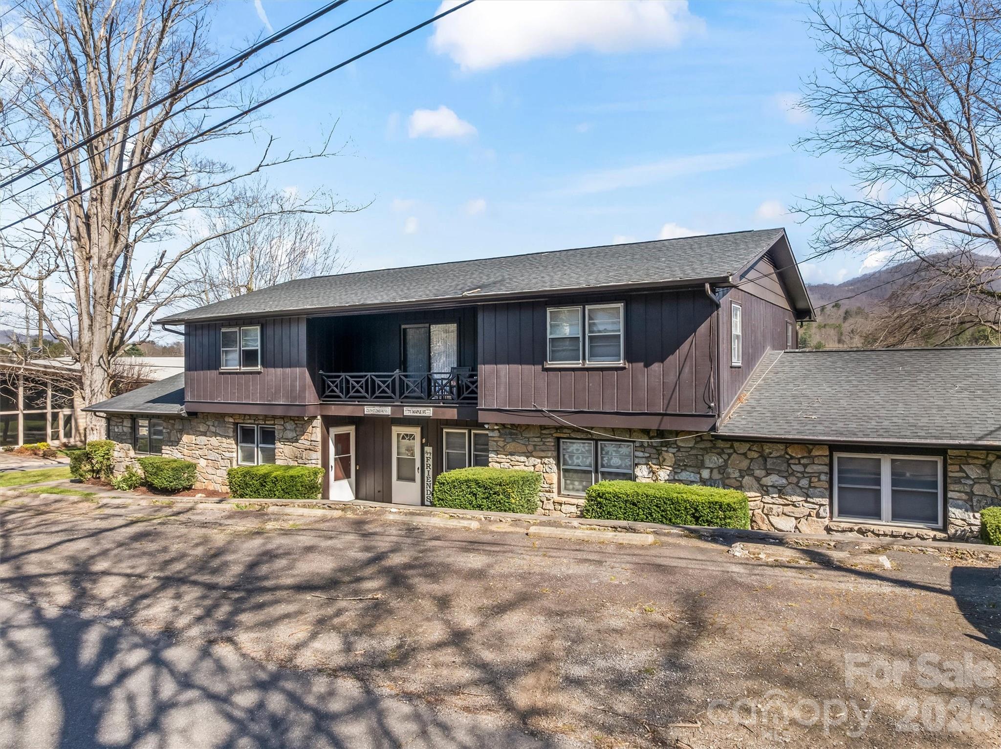 71 Maple Street Clyde, NC 28721 - Photo 2 of 22