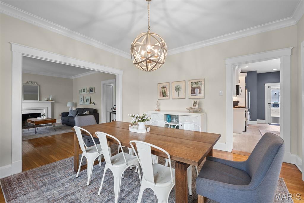 451 West Jackson Road Webster Groves, MO 63119 - Photo 11 of 56