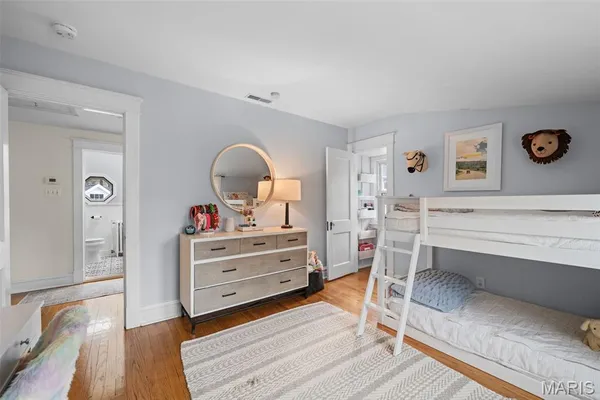 $714,900 | 451 West Jackson Road, Webster Groves, MO 63119