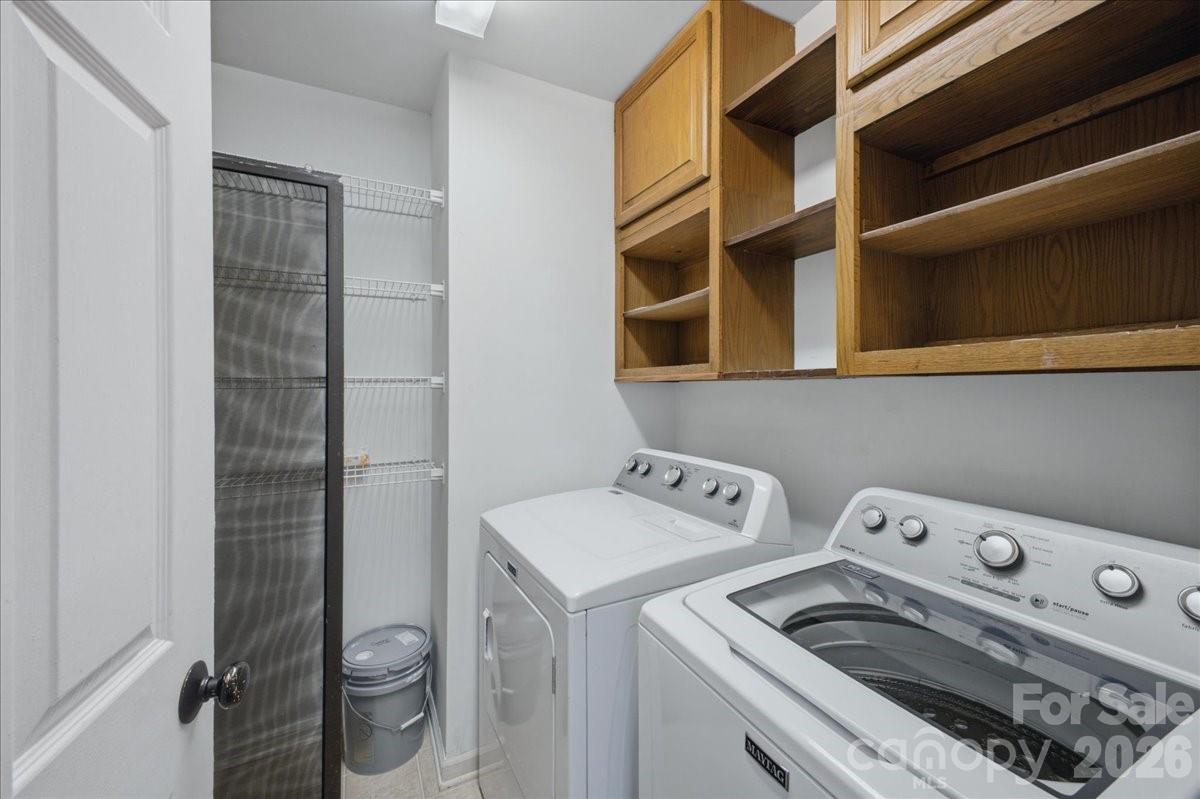 232 Queens Road, Unit 37 Charlotte, NC 28204 - Photo 23 of 31