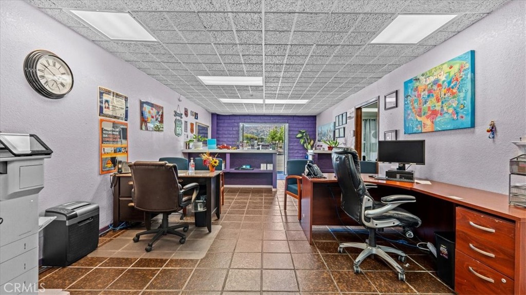 580 East Foothill Boulevard Azusa, CA 91702 - Photo 4 of 36