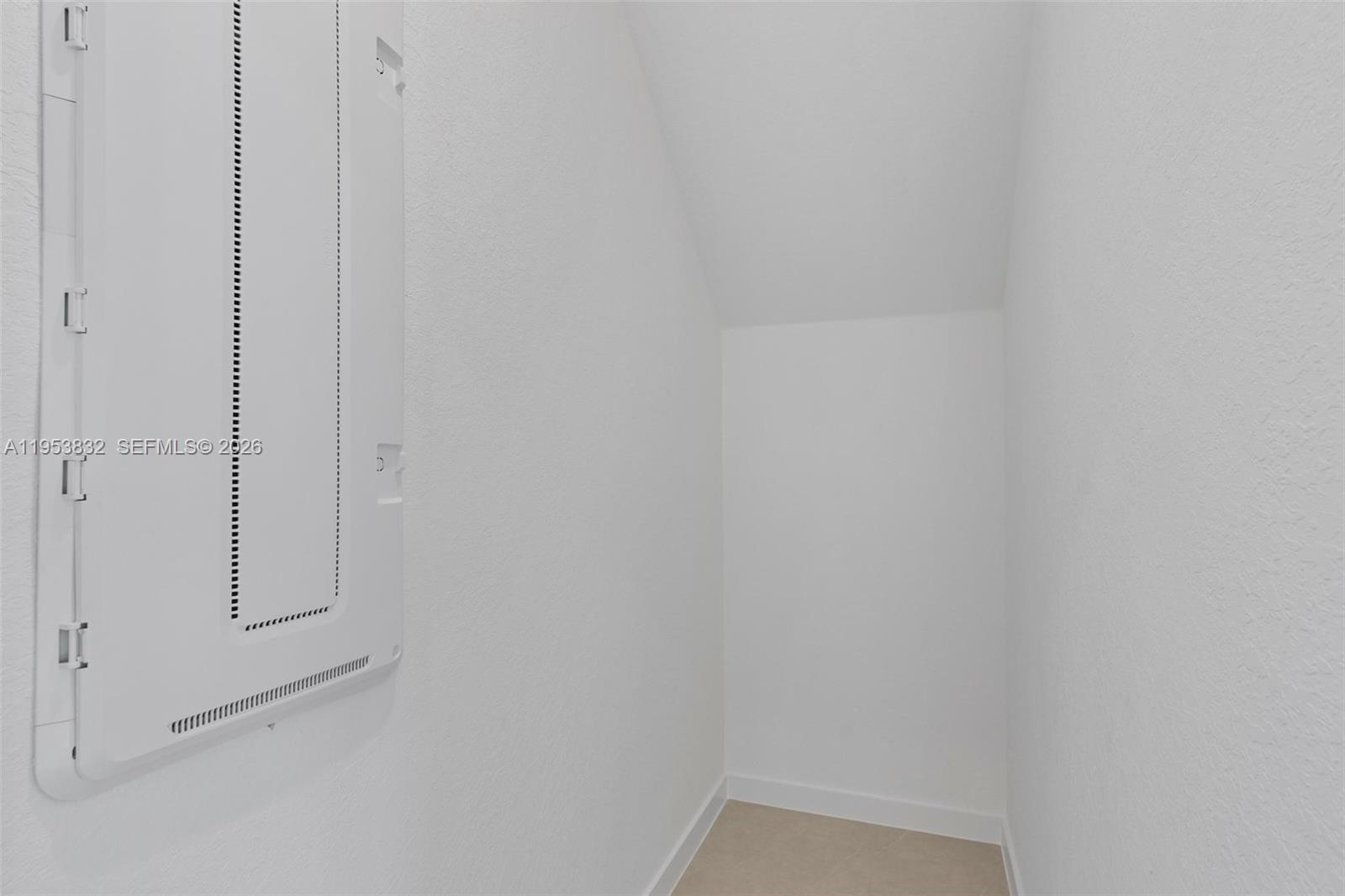 27364 Southwest 133rd Path Homestead, FL 33032 - Photo 19 of 40 a view of small space