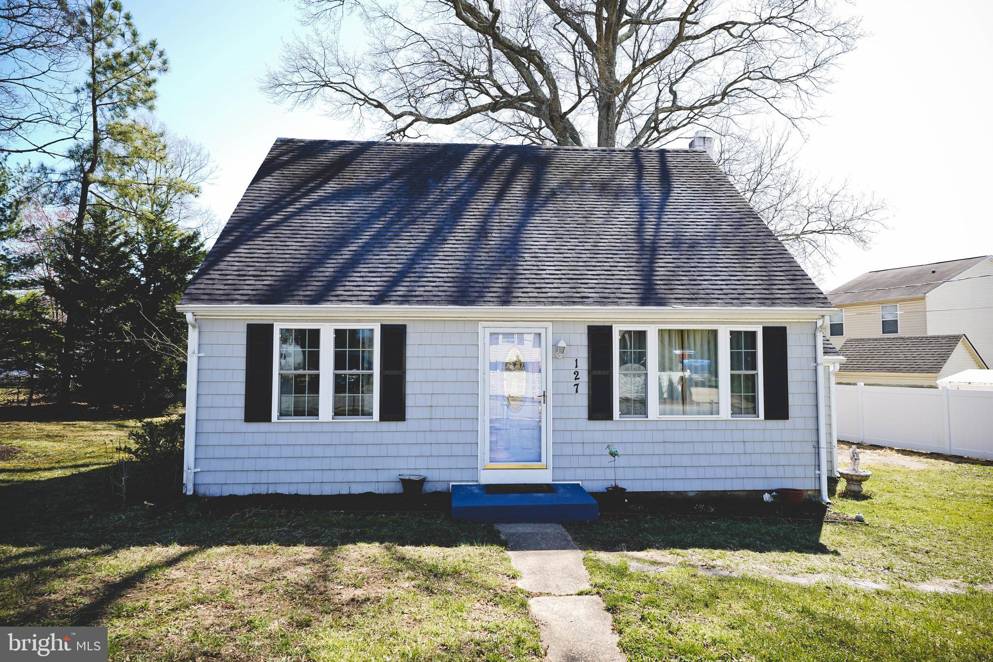 127 Oakwood Road Edgewater, MD 21037 - Photo 1 of 42 Gallery Image 1