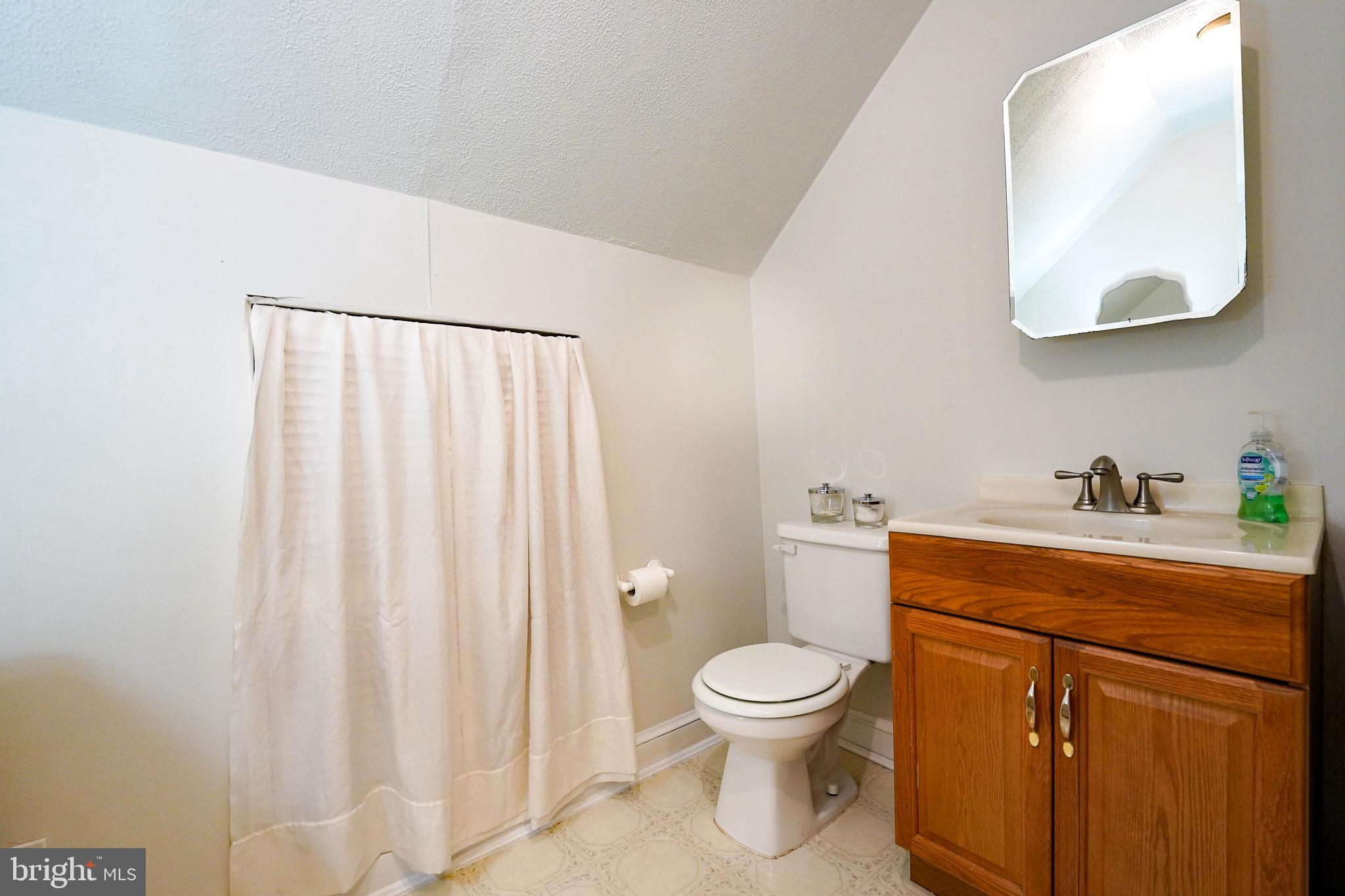 127 Oakwood Road Edgewater, MD 21037 - Photo 28 of 42 Gallery Image 28