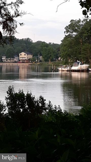 127 Oakwood Road Edgewater, MD 21037 - Photo 40 of 42 Gallery Image 40