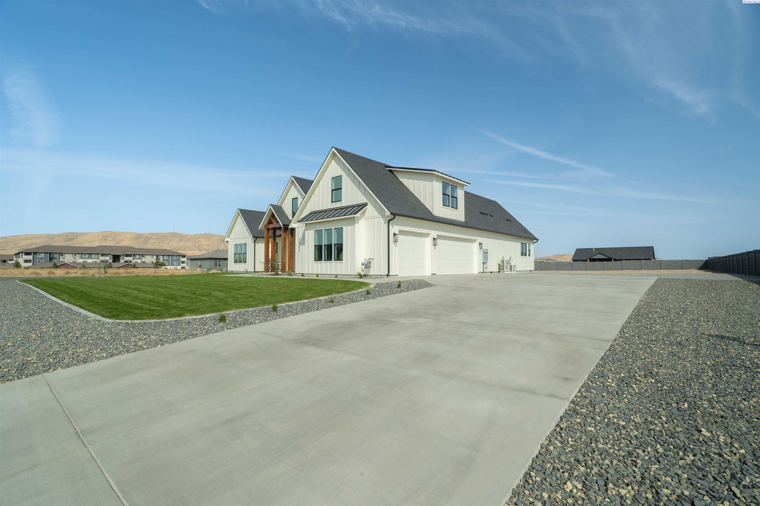 7403 Haystack Street Kennewick, WA 99338 - Photo 3 of 48 Gallery Image 3