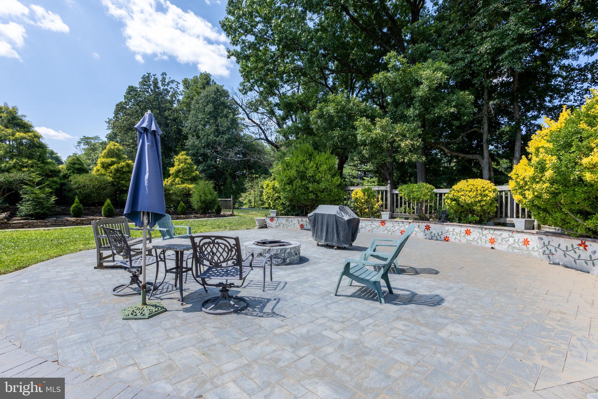 13829 Manor Glen Road Baldwin, MD 21013 - Photo 73 of 82 Round Stone Patio