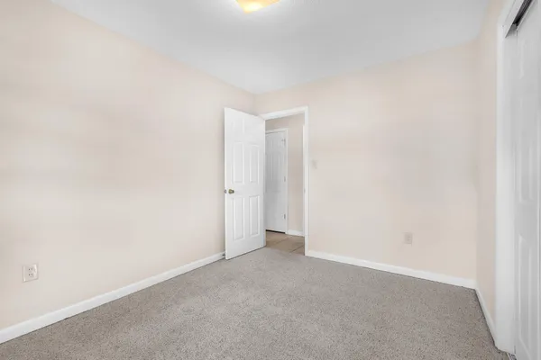 $1,650 | 385 Lincoln Avenue, Valparaiso, FL 32580