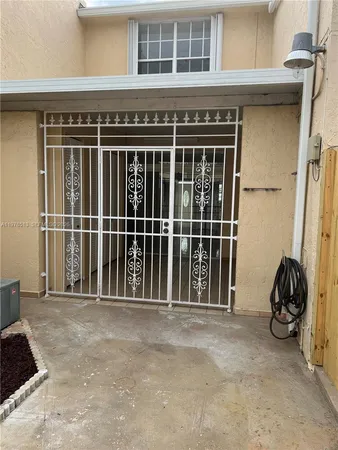 $2,600 | 1165 West 38th Terrace, Unit 35, Hialeah, FL 33012
