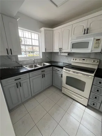 $2,600 | 1165 West 38th Terrace, Unit 35, Hialeah, FL 33012