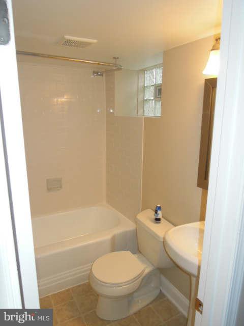 4119 Mountwood Road Baltimore, MD 21229 - Photo 25 of 29 Lower Level Bath