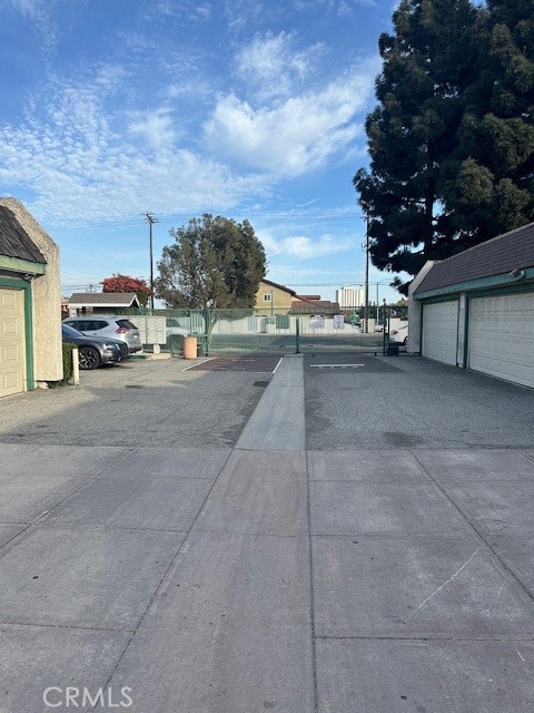 155 South Wilmington Avenue, Unit C Compton, CA 90220 - Photo 13 of 26 a view of a terrace