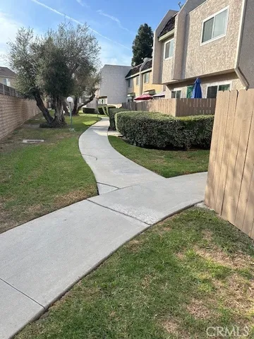 $359,000 | 155 South Wilmington Avenue, Unit C, Compton, CA 90220