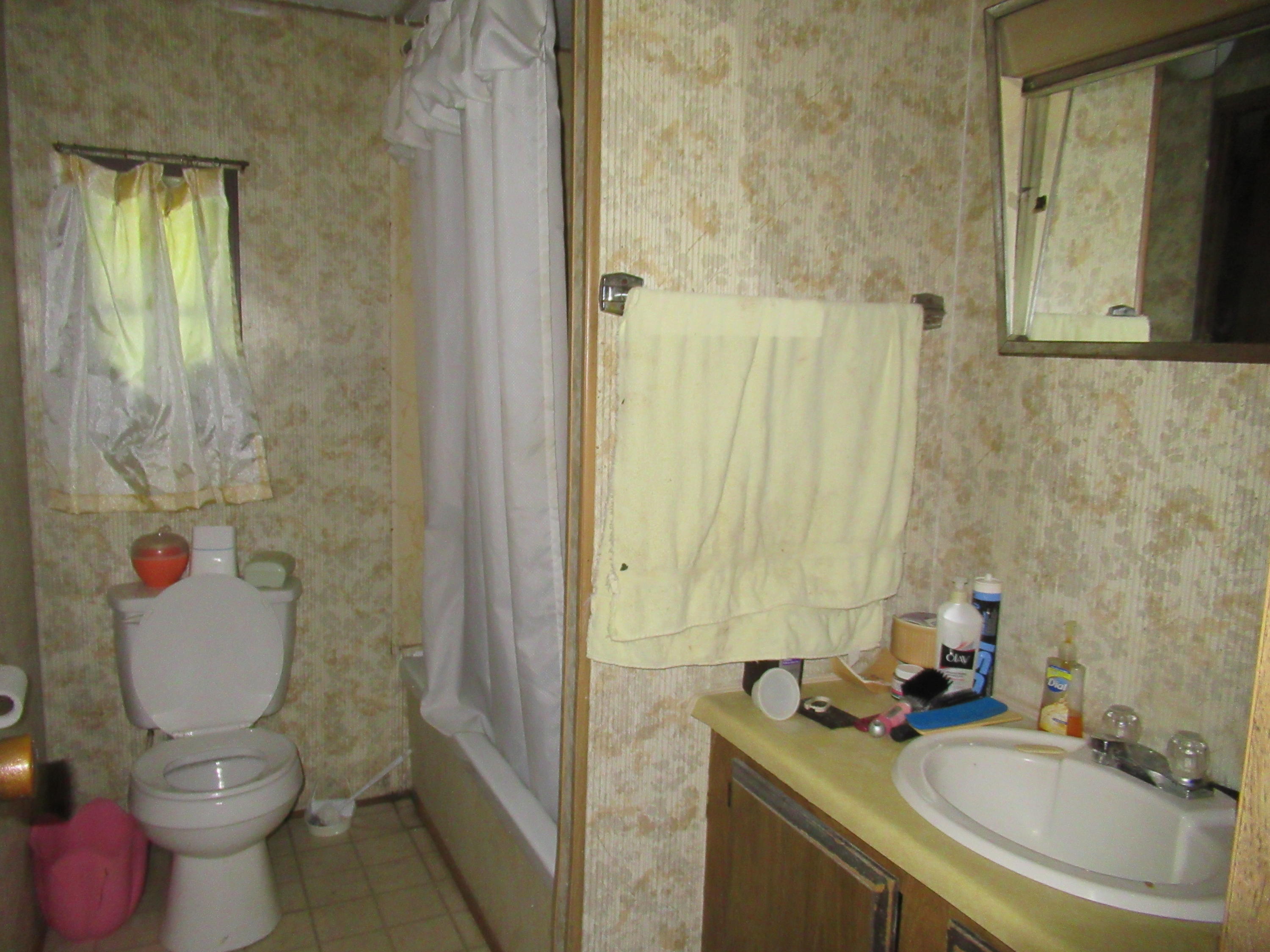 1905 Julia Road Renick, WV 24966 - Photo 22 of 38 Gallery Image 22