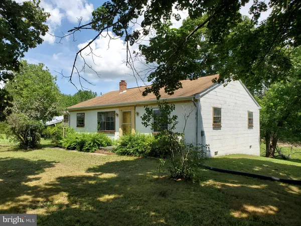 $199,900 | 24323 Bagby Road, Milford, VA 22514