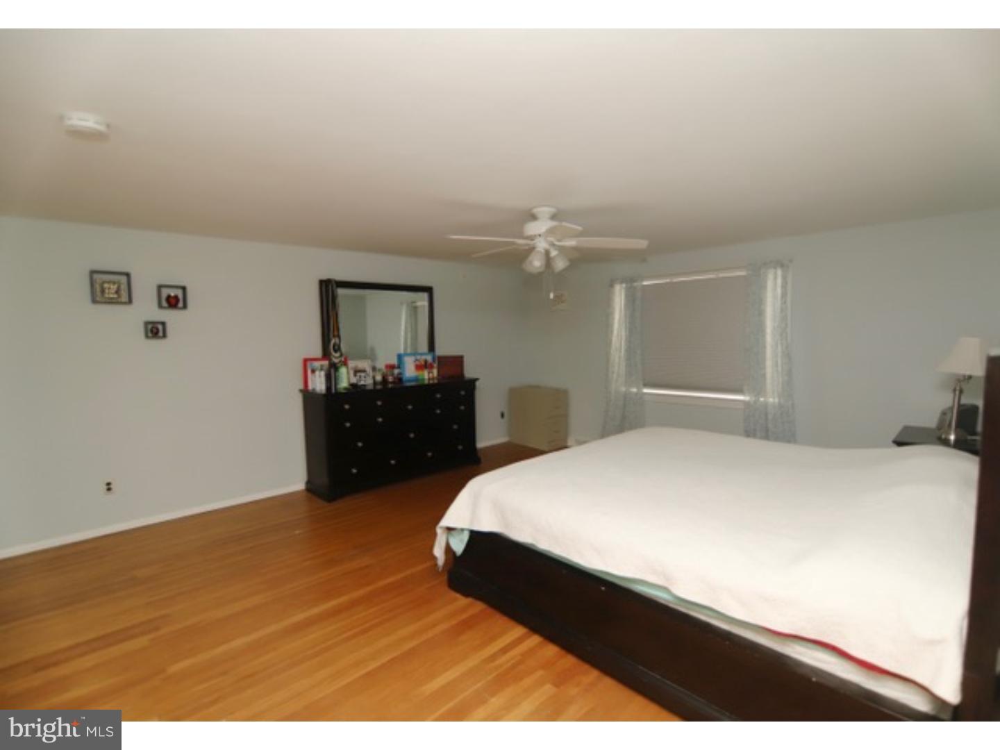 2201 Yellowstone Road Cinnaminson, NJ 08077 - Photo 9 of 23 Bedroom - Main