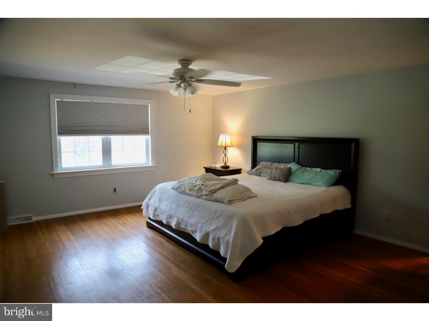 2201 Yellowstone Road Cinnaminson, NJ 08077 - Photo 10 of 23 Bedroom - Main
