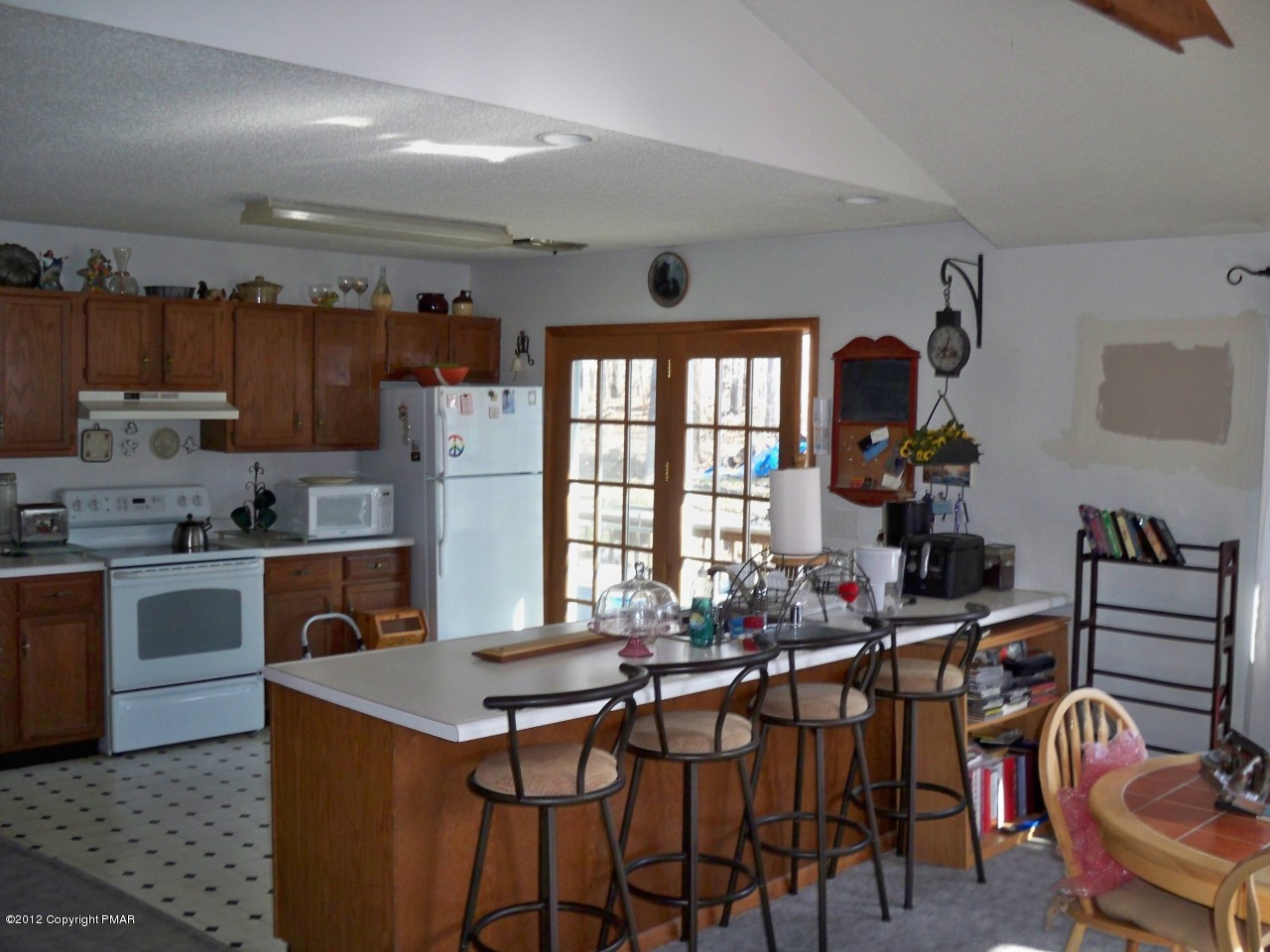 1106 Titania Road Tobyhanna, PA 18466 - Photo 5 of 5 Great room