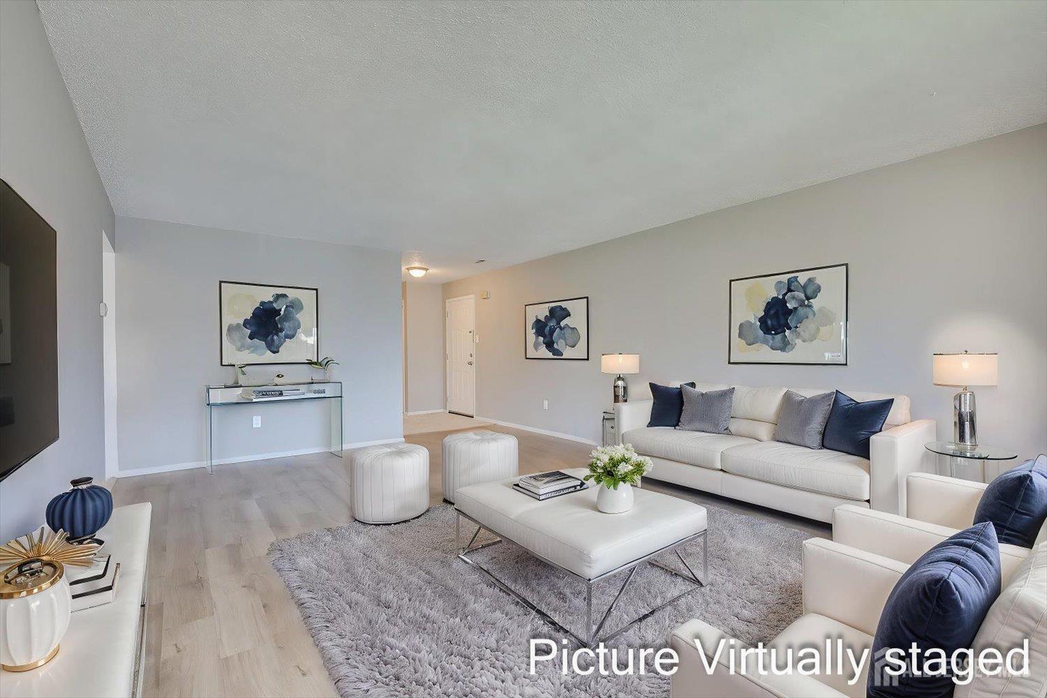 1607 Edison Glen Terrace Edison, NJ 08837 - Photo 5 of 19 a living room with furniture and a flat screen tv
