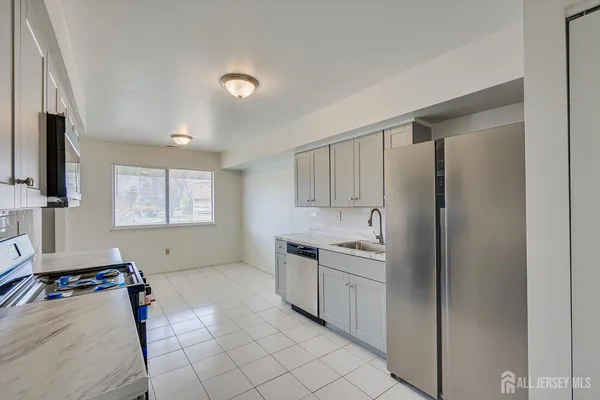 $387,000 | 1607 Edison Glen Terrace, Edison, NJ 08837