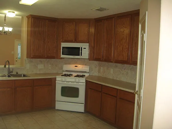 $1,895 | 23203 Kimberly Glen Lane, Spring, TX 77373