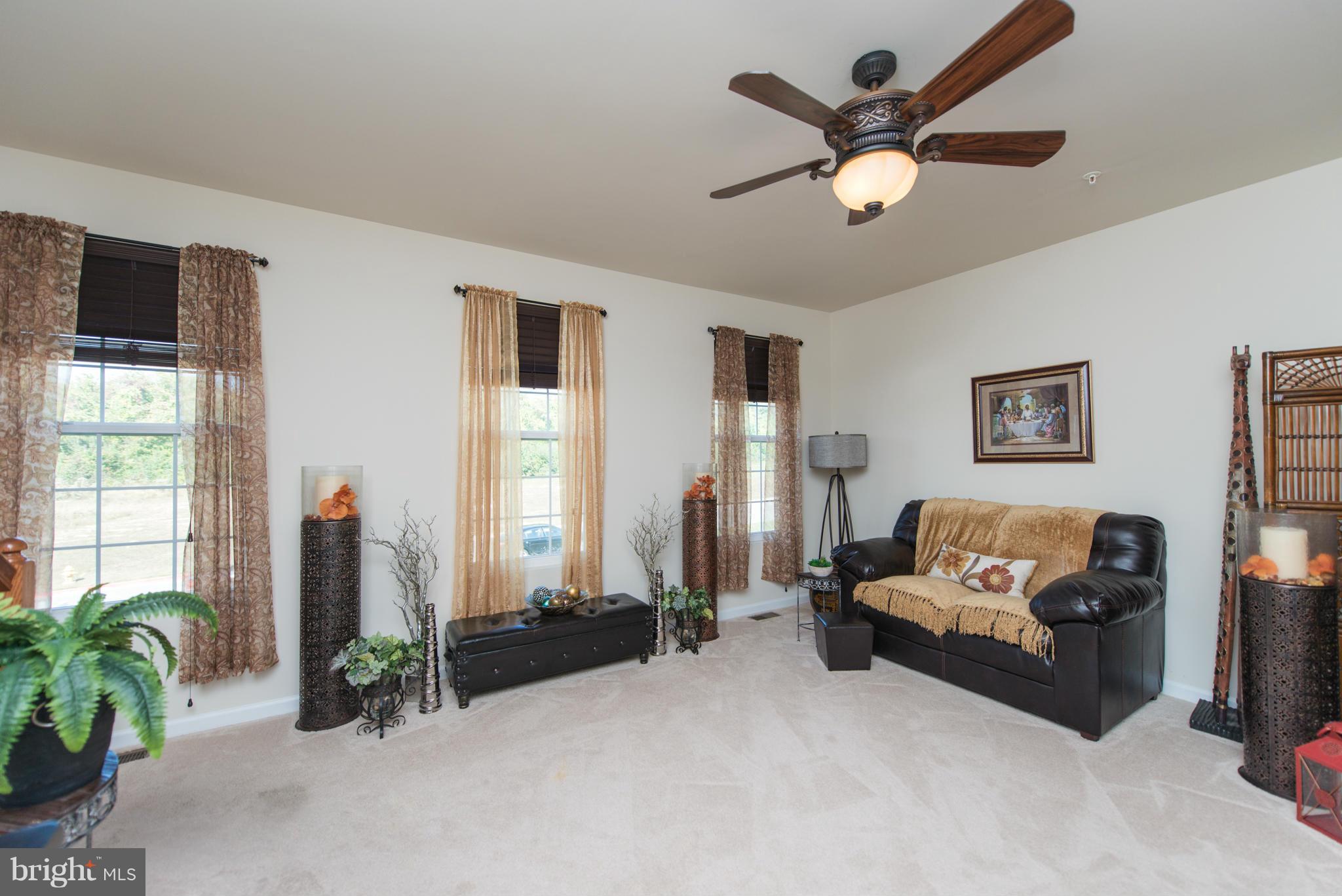 176 Joppa Farm Road Joppa, MD 21085 - Photo 10 of 30 Living Room