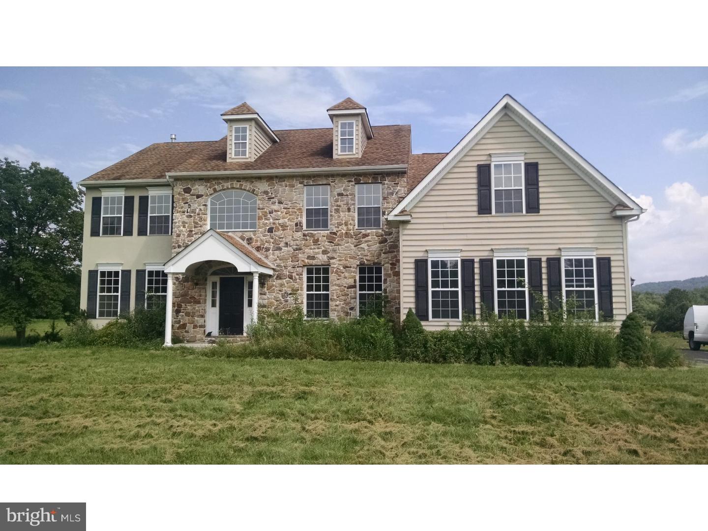 25 Highgate Circle Spring City, PA 19475 - Photo 1 of 20