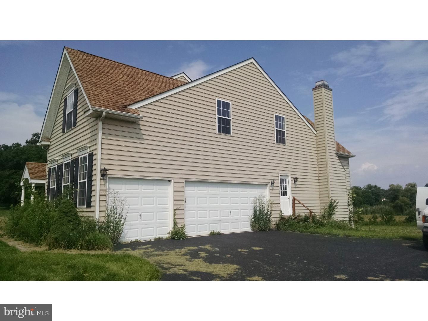 25 Highgate Circle Spring City, PA 19475 - Photo 3 of 20