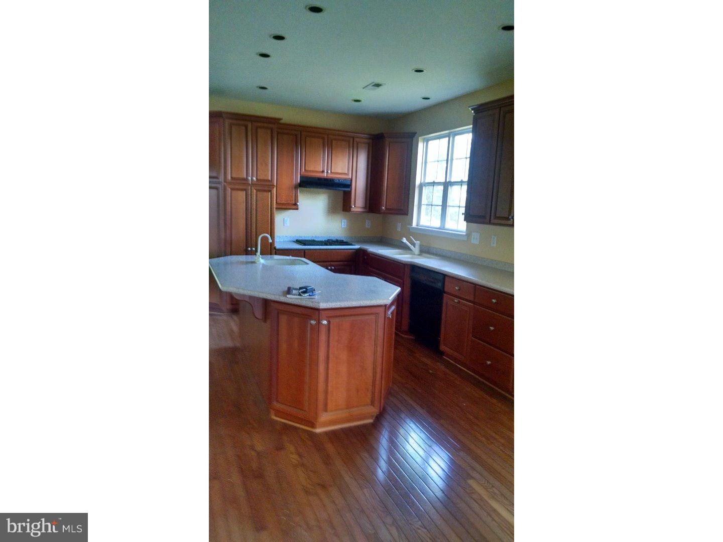 25 Highgate Circle Spring City, PA 19475 - Photo 8 of 20