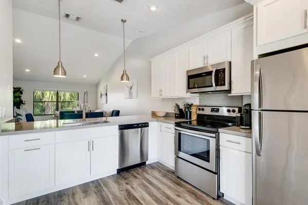 $317,500 | 13065 Albright Court, Unit 28, Wellington, FL 33414