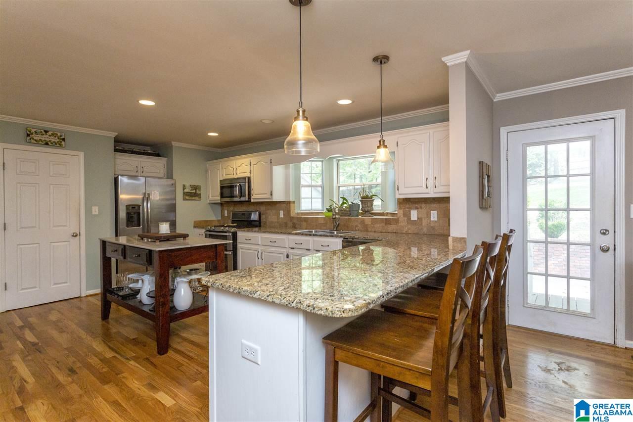 154 Chestnut Drive Alabaster, AL 35007 - Photo 12 of 44