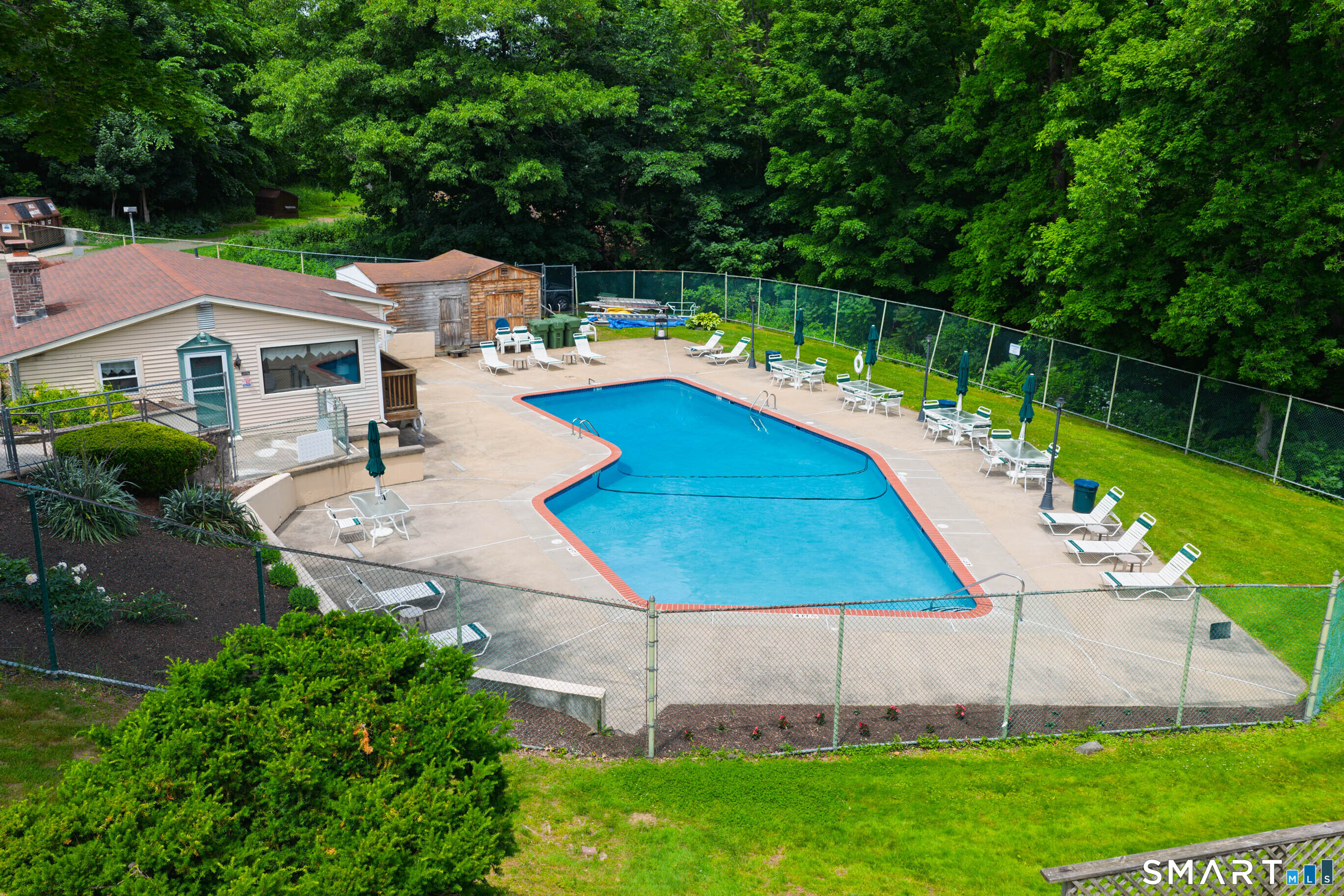 98 Rising Trail Drive, Unit 98 Middletown, CT 06457 - Photo 27 of 34