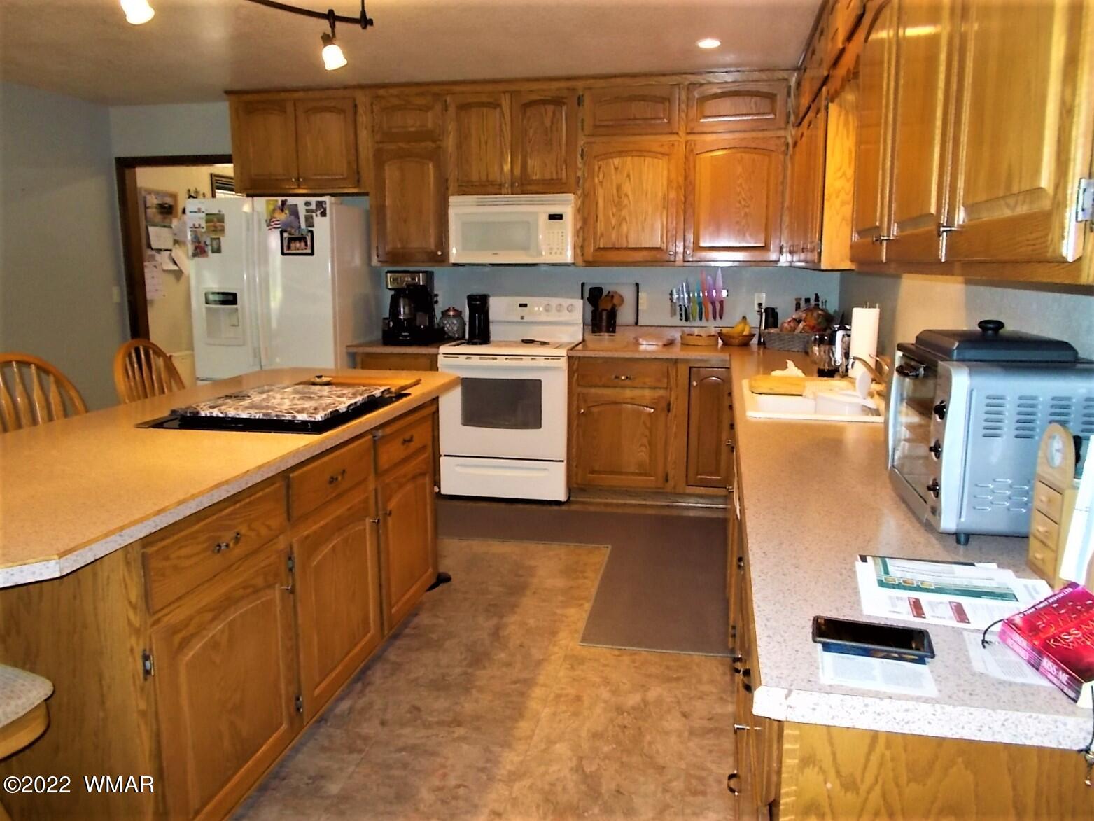 2424 Rim Road Lakeside, AZ 85929 - Photo 8 of 34