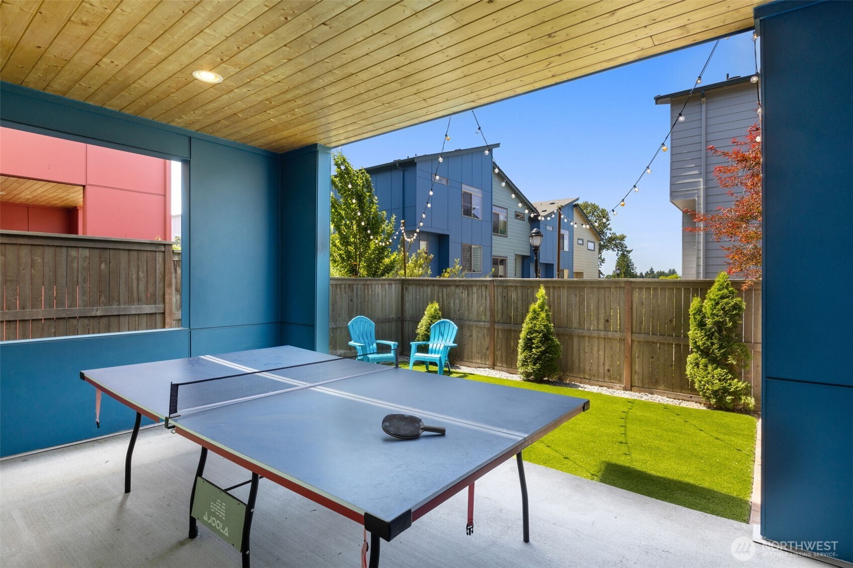 9729 10th Place Southwest Seattle, WA 98106 - Photo 22 of 29