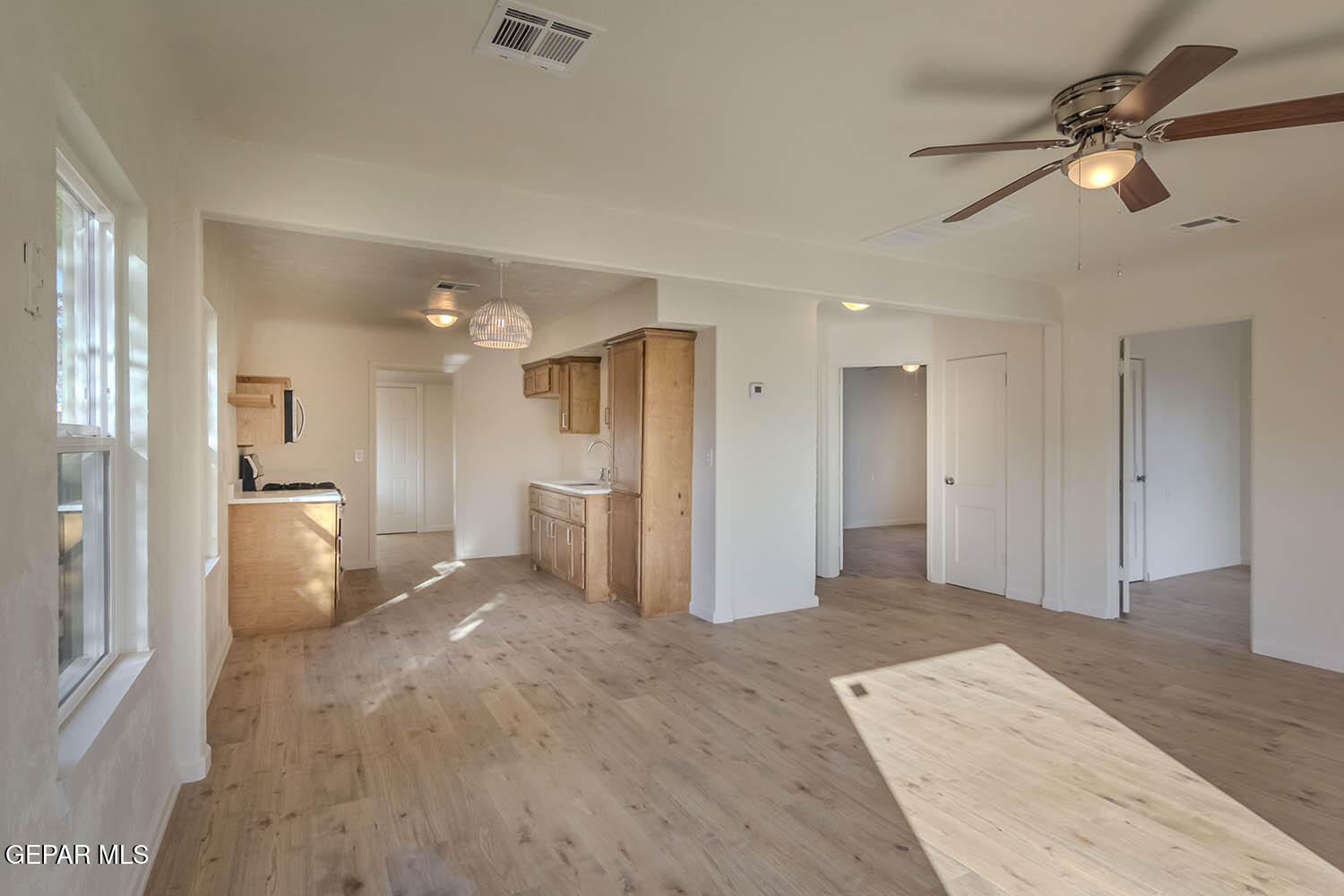 7113 Dale Road El Paso, TX 79915 - Photo 18 of 61 7113 Dale Road _ 014