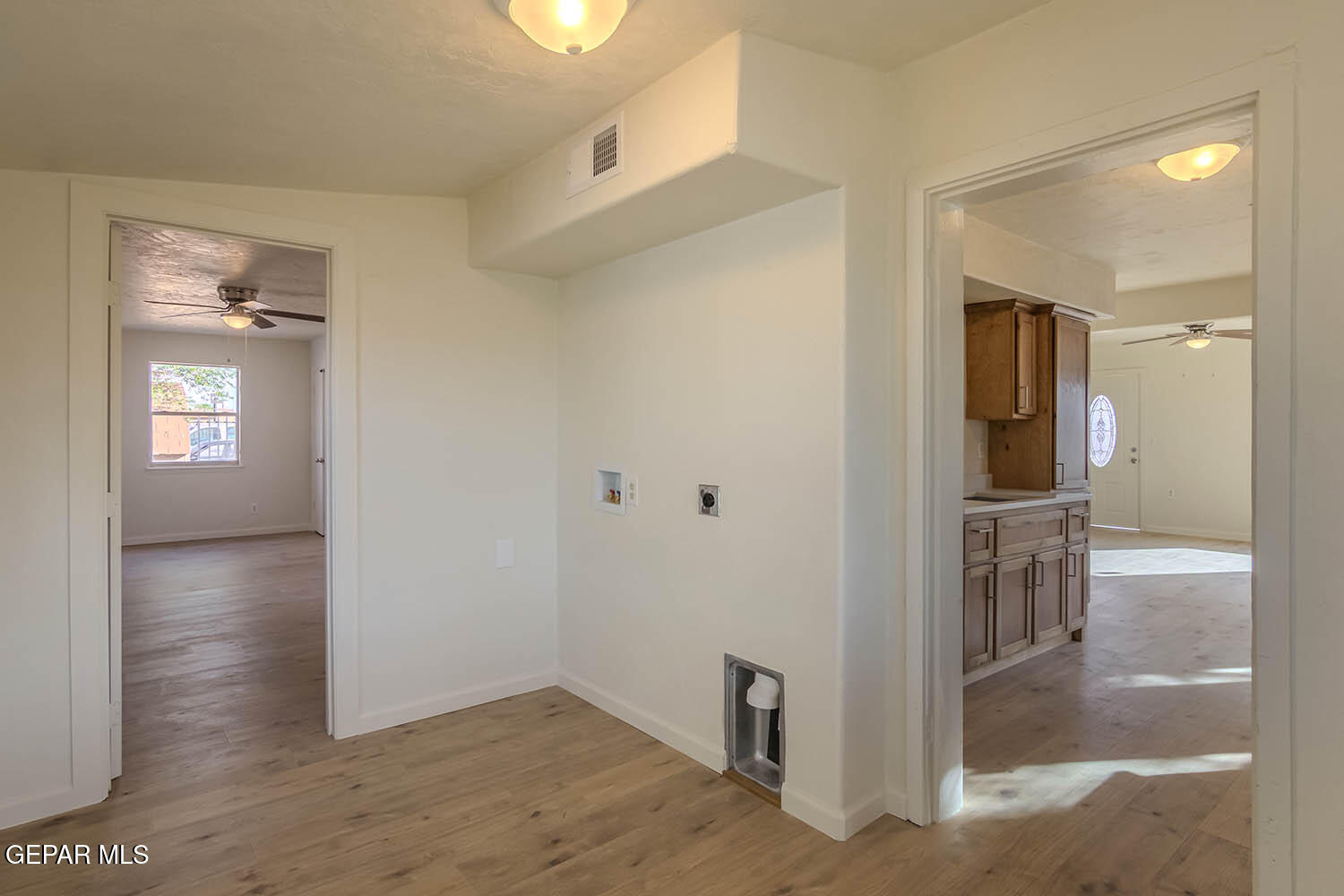 7113 Dale Road El Paso, TX 79915 - Photo 28 of 61 7113 Dale Road _ 028