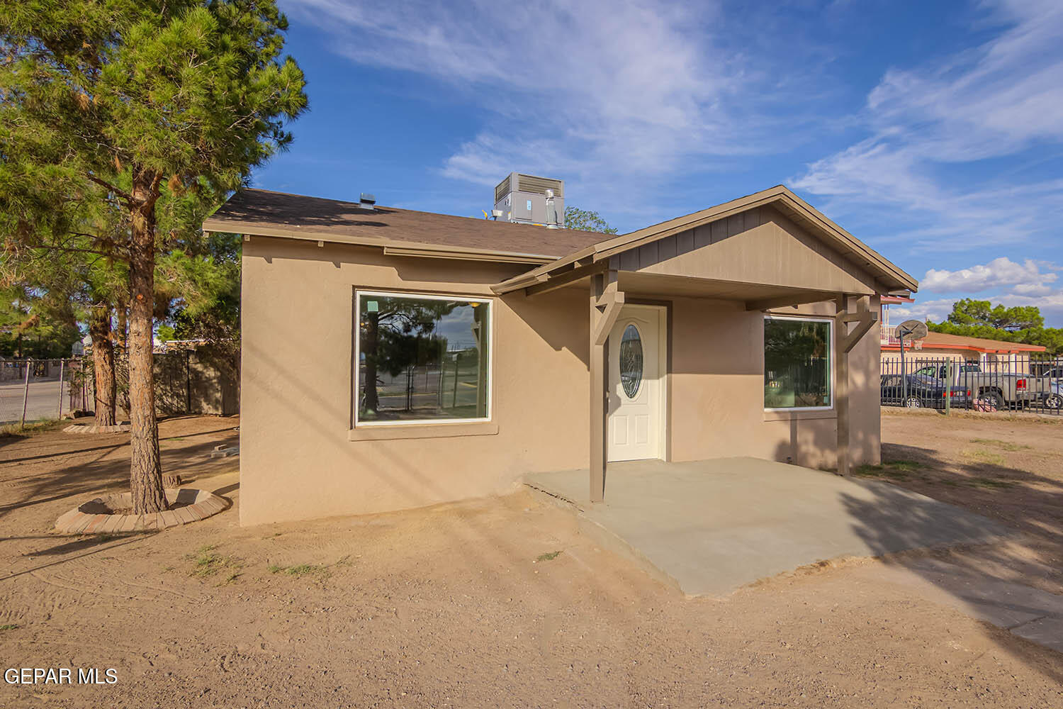 7113 Dale Road El Paso, TX 79915 - Photo 3 of 61 7113 Dale Road _ 003