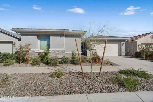 $3,800 | 866 Flatiron Trail, Apache Junction, AZ 85120