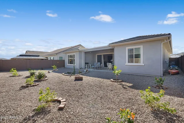 $3,800 | 866 Flatiron Trail, Apache Junction, AZ 85120