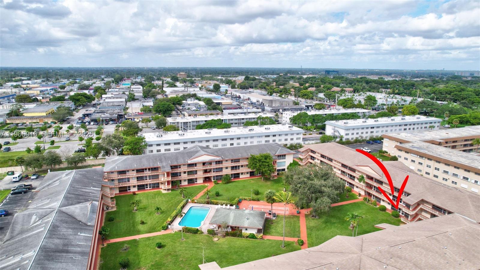 5300 Washington Street, Unit G127 Hollywood, FL 33021 - Photo 33 of 39 a view of a city