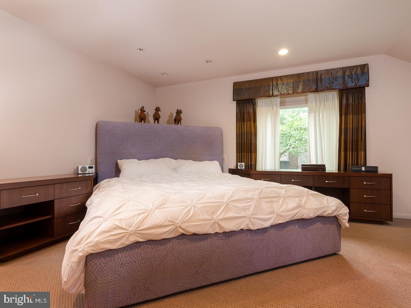 102 Box Hill Drive Cherry Hill, NJ 08003 - Photo 15 of 25 Master Bedroom