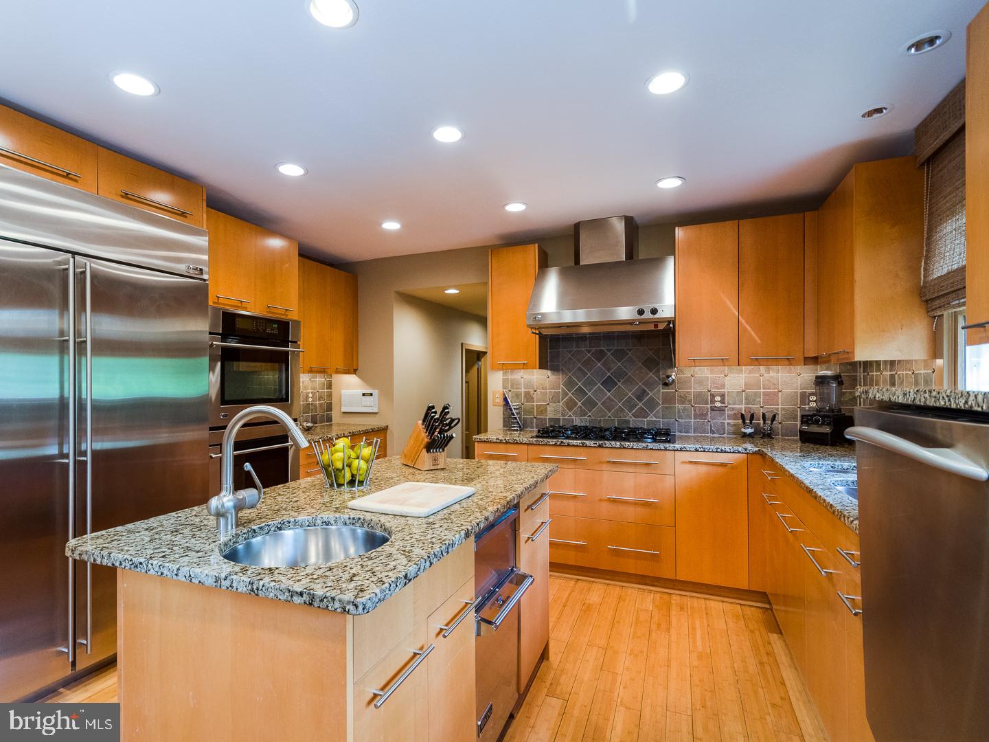 102 Box Hill Drive Cherry Hill, NJ 08003 - Photo 3 of 25 Kitchen