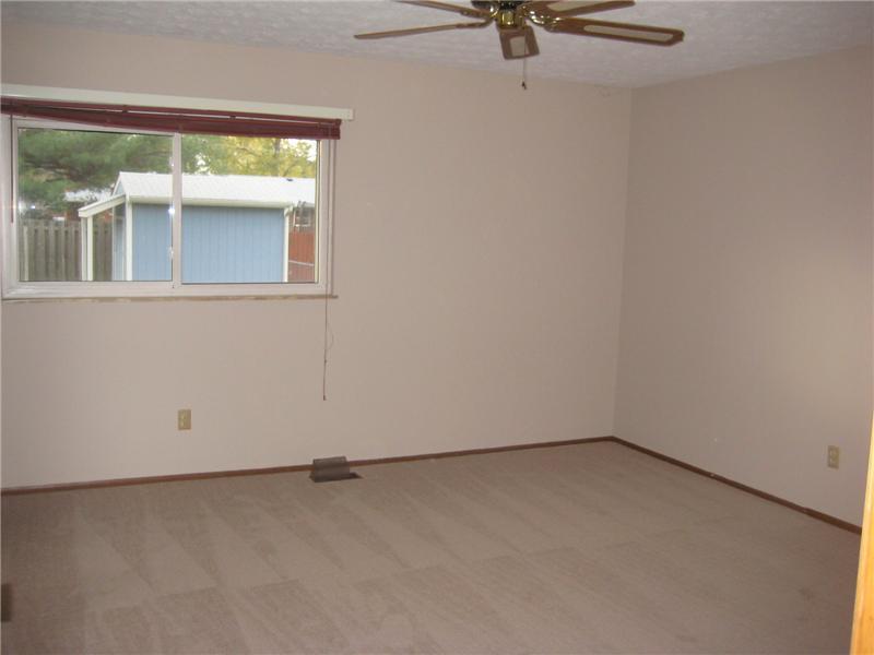7540 Miracle Road Indianapolis, IN 46237 - Photo 12 of 16 Gallery Image 12