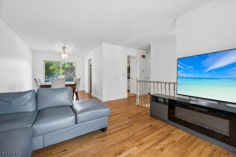 1 Arthur Road Hopatcong, NJ 07874 - Photo 11 of 38